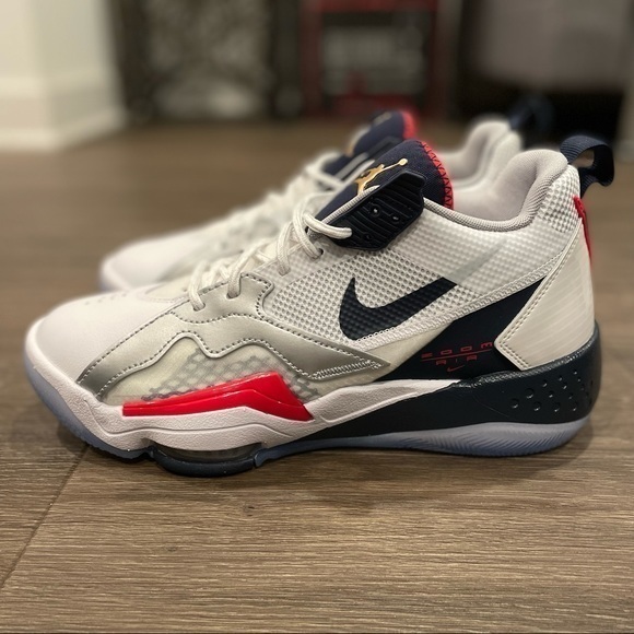 Jordan Zoom '92 - Men's sz 9.5 - Picture 1 of 5